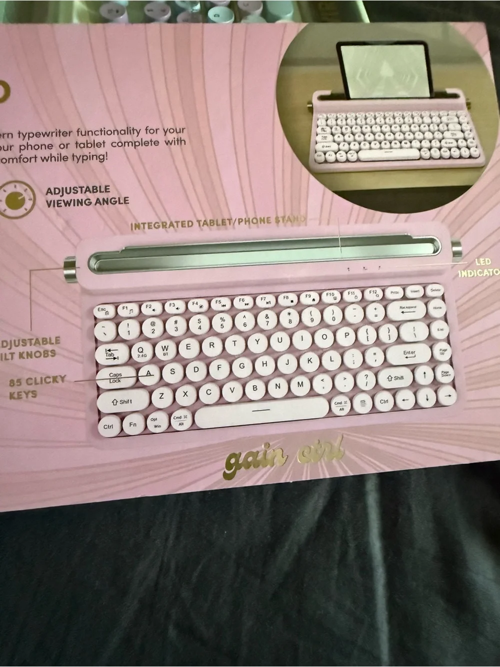 Poppy Wireless Pink Retro Round-Key Keyboard
